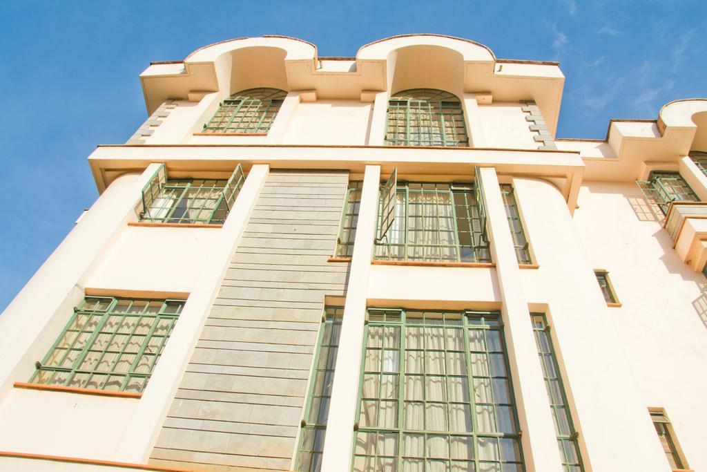 Natural Oak Apartments ナイロビ エクステリア 写真